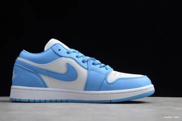 Rep Husky Jordan (W) Air 1 Low UNC AO9944-441 0808